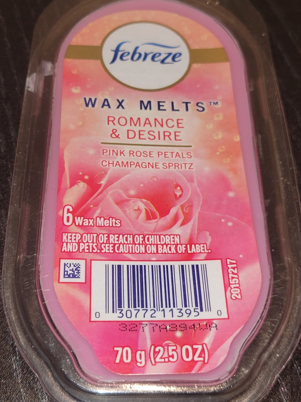 2 X Febreze Romance & Desire Wax Melts - Pink Floral Packaging